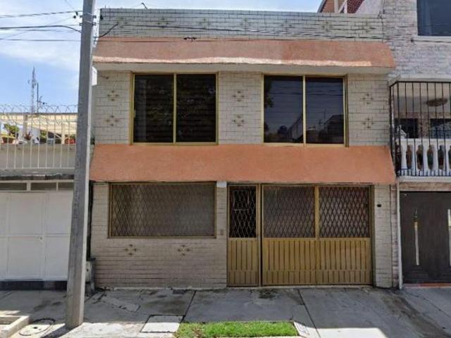 CASA EN EL ROSARIO AZCAPOTZALCO,CERCA DE PARQUE OSA MAYOR