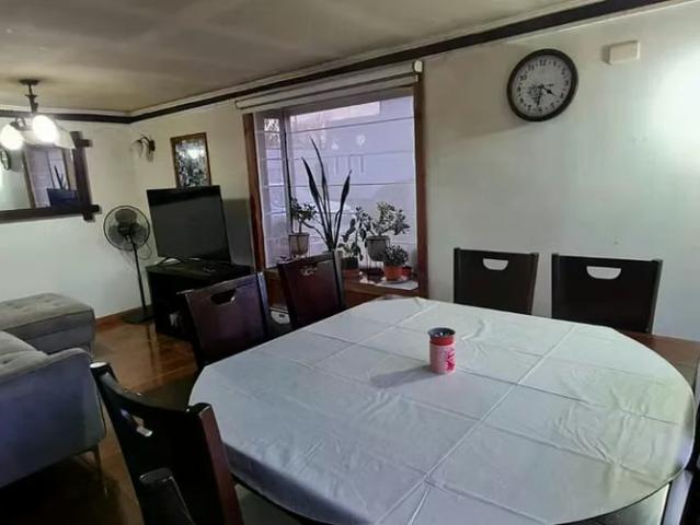 Casa de dos pisos con excelente superficie y un barrio tranquilo | 3 dormitorios por 125000. 00 en Temuco