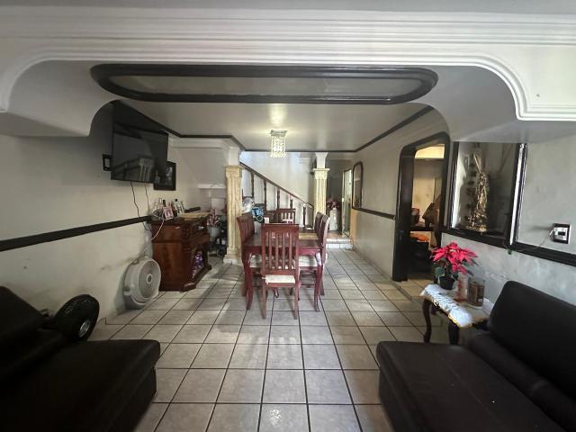 Casa en EN VENTA, Mazatl?n Sin. Colonia Jacarandas