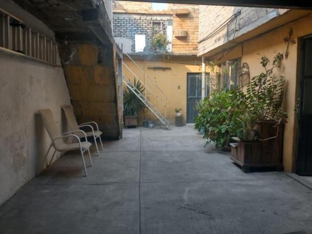 Casa en en VENTA en Col El RODEO, Iztacalco, cerca del autodromo, Estadio GNP, Palacio de los depor