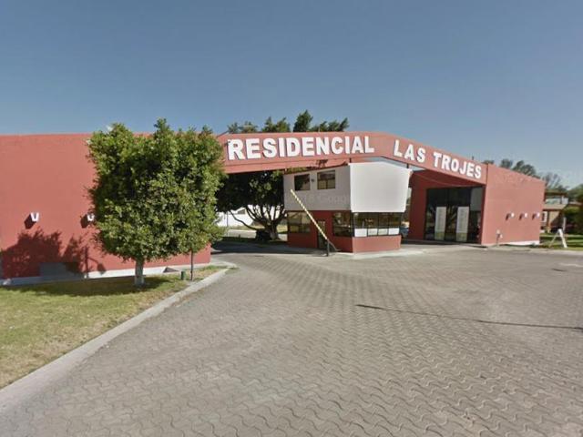 Casa en en Venta en Residencial Las Trojes a 5 min de la Plaza Citadina El Pueblito, Quer?taro