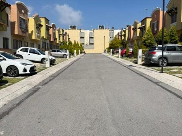 CASA EN ESQ AMP. CON EXCEDENTE DE TERRENO DE 3 REC REAL CASTILLA ATOTONILCO TULA HGO. SIN ENGANCHE