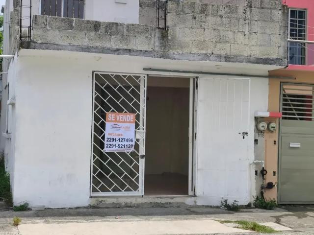 CASA EN ESQUINA ARBOLEDA SAN RAMÓN, VERACRUZ SOBRE AVENIDA PRINCIPAL* MEDELLÍN DE BRAVO, VER
