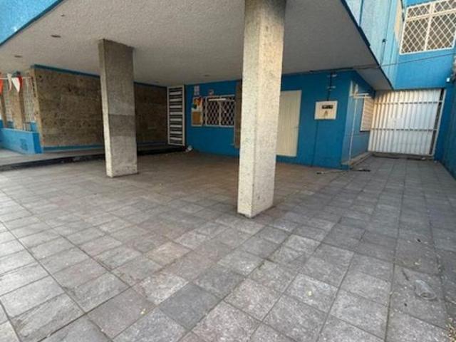 ️ CASA EN ESQUINA QUE SE VENDE COMO TERRENO – POTENCIAL PARA DESARROLLO VERTICAL – COLONIA AMERICANA