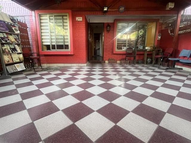 Casa en Estación Central en Venta y Arriendo