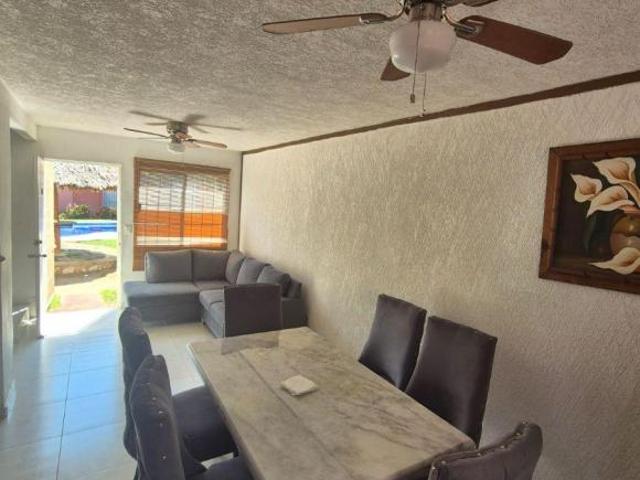 CASA EN FLAMINGOS IXTAPA ZIHUATANEJO