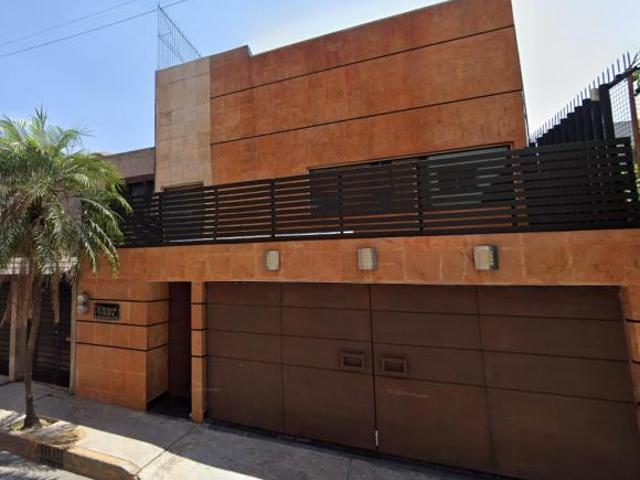 Casa En Framboyanes Paseos De Taxqueña Coyoacán Oportunidad