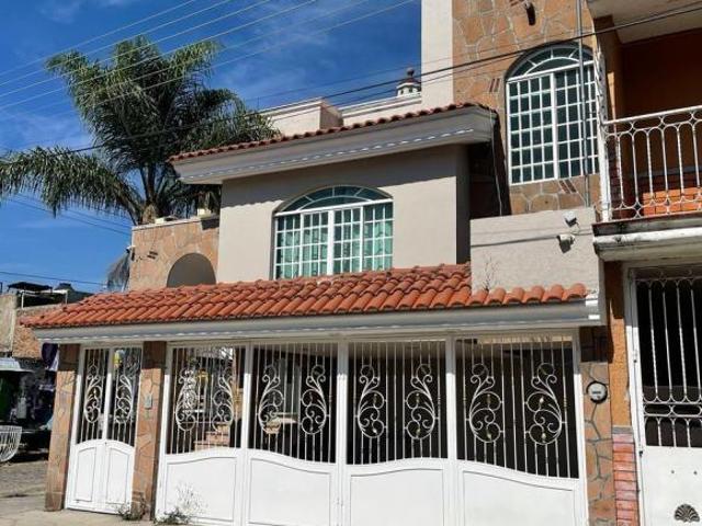 Casa en Francisco T. Agraz No. 151