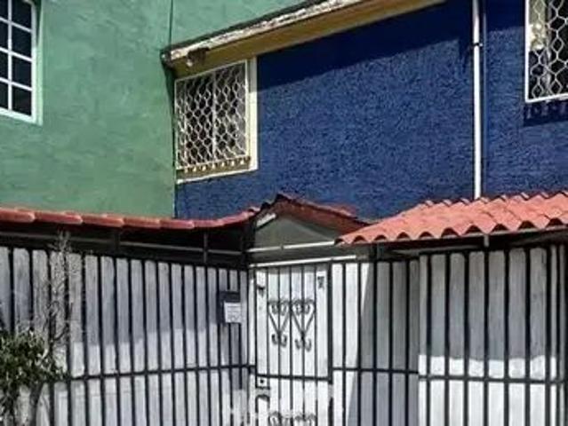 Casa En Francisco Villa, Azcapotzalco Con 2 Recámaras, 70 M², Id: 179244