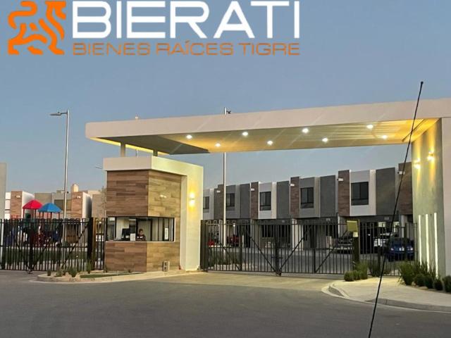 Casa en Fracc. Privado