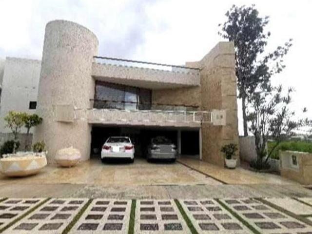 Casa en Fracc RESIDENCIAL DEL LAGO, Casa Club, Lago, Alberca y Seguridad 24 h