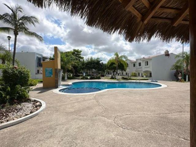 CASA EN FRACC. VILLA CAREY La Tranquilidad que tu Familia merece, en un Entorno Ideal