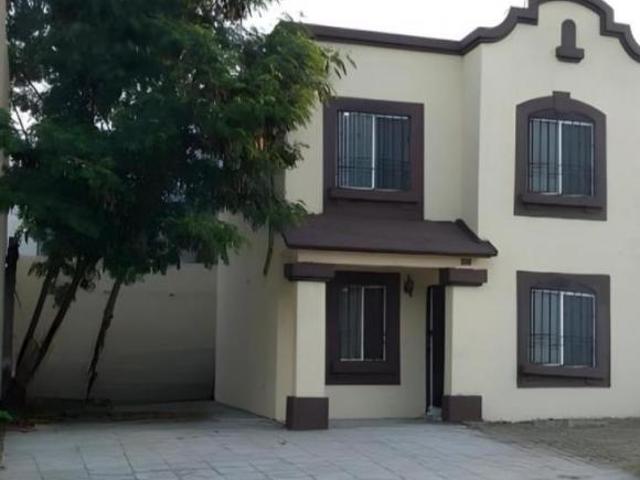 Casa en Fracc.Villa del Rey Monterrey
