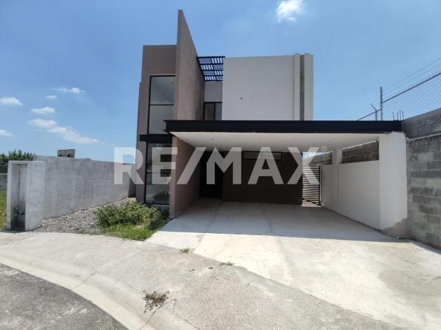 CASA EN FRACCINAMIENTO TEHUICIL NORTE