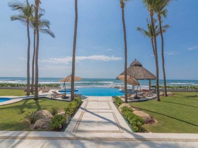Casa en Fraccionamiento Tres Vidas en Acapulco, Guerrero