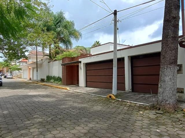 Casa en Fraccionamiento Tulipanes de Las ?nimas