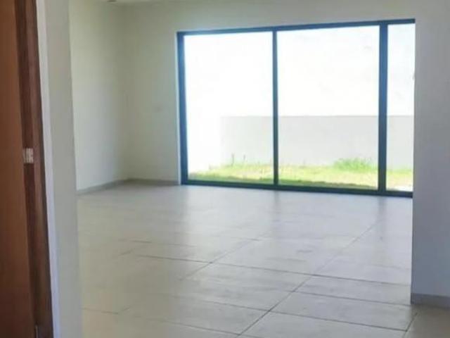 Casa en Fraccionamiento Valle Imperial