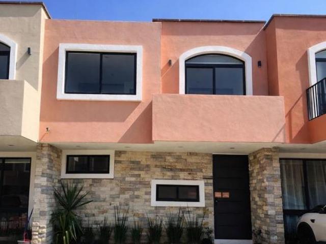 Casa en Fraccionamiento Veronesa, en venta