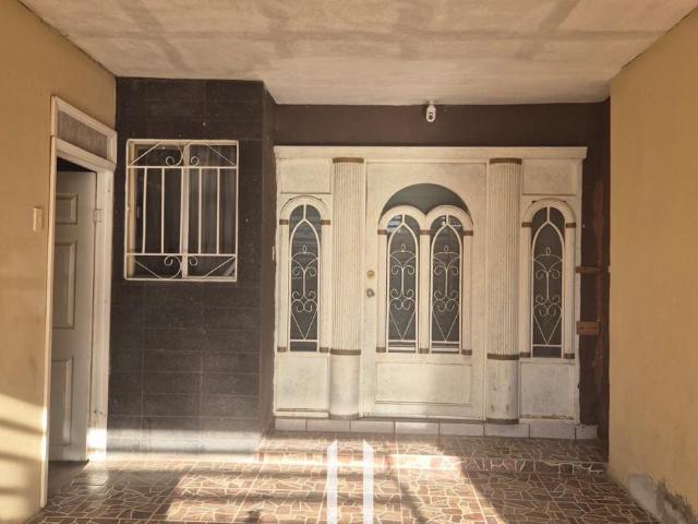 Casa en Fraccionamiento Villa del Real