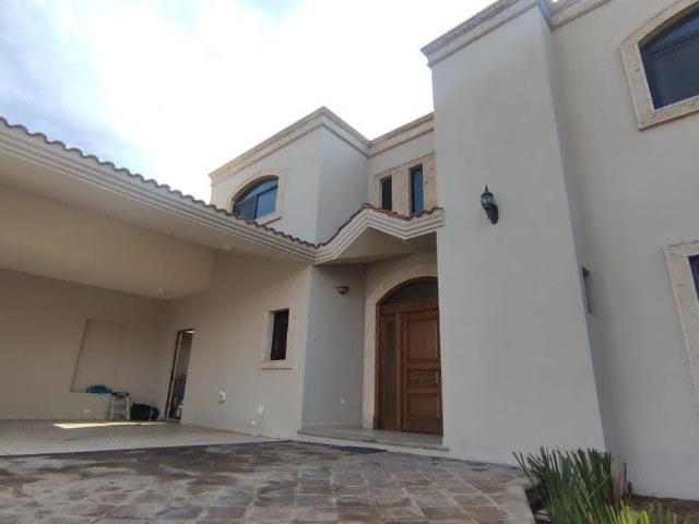 Casa en fraccionamiento Villas de San Carlos