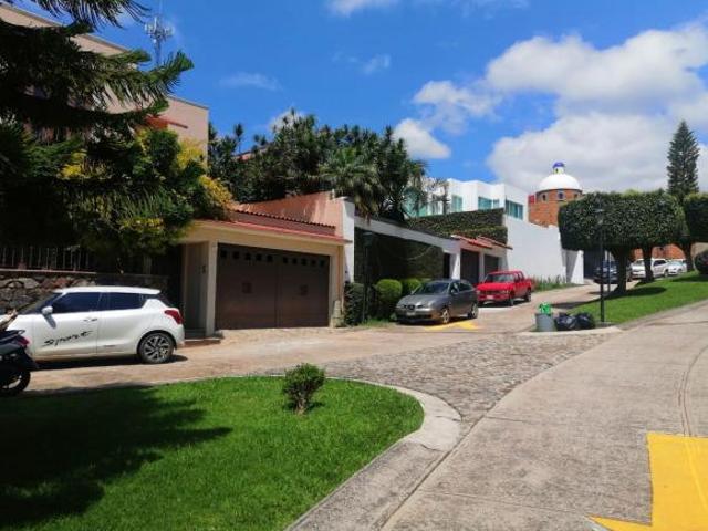 Casa en Fraccionamiento Ahuatlán Tzompantle