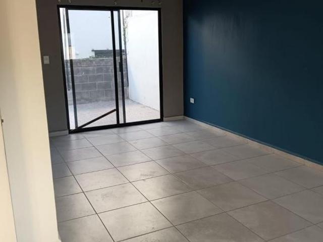 Casa en Fraccionamiento Allegra Valle Condesa II