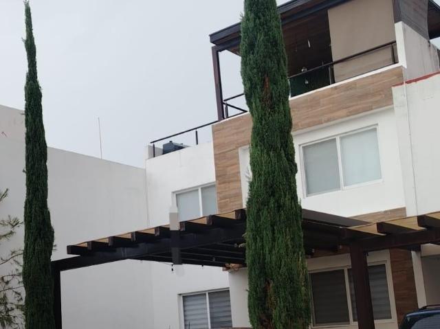 Casa en Fraccionamiento Arroyo del Bosque, Aguascalientes