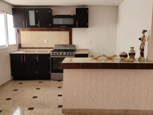 Casa en fraccionamiento cerrado