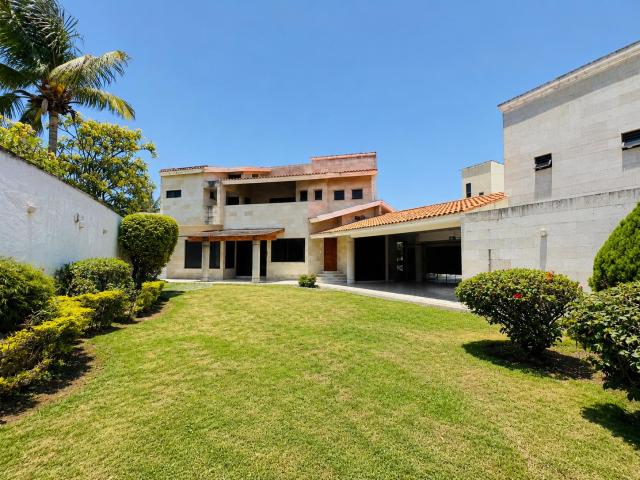 Casa en Fraccionamiento Costa de Oro