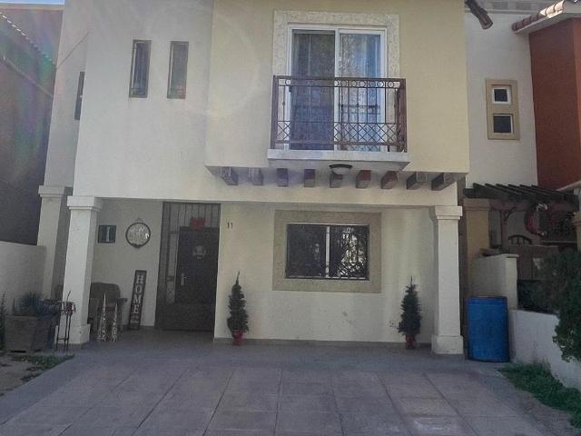 Casa en Fraccionamiento Country Senecu