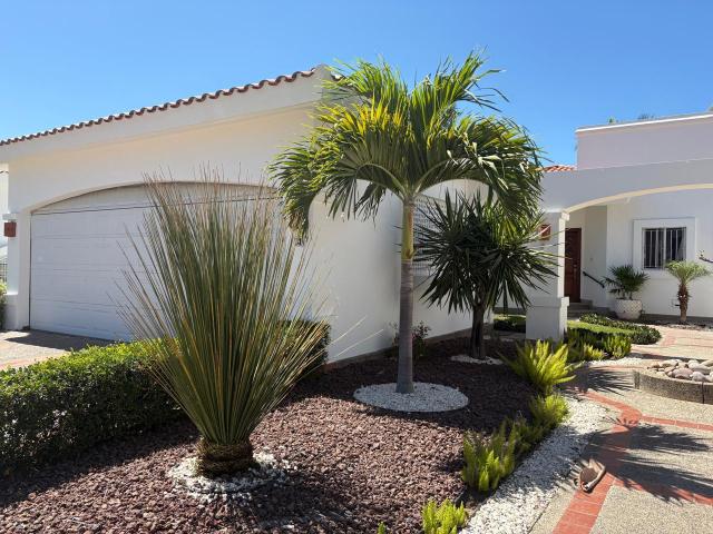 Casa en Fraccionamiento El Cid