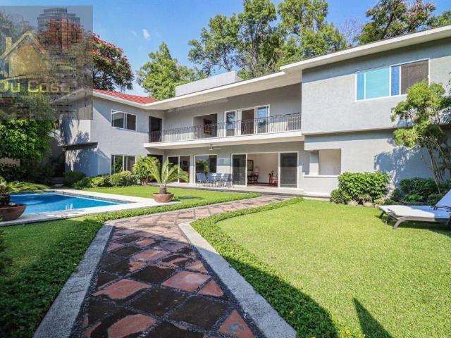 Casa en Fraccionamiento en Acapantzingo, Cuernavaca Mor. ?Zona Holiday Inn?