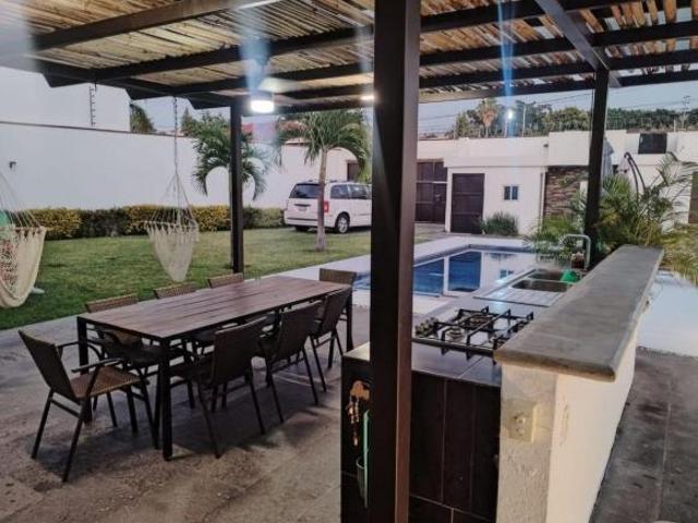 Casa en Fraccionamiento en Burgos Temixco MAZ 2187 Fr