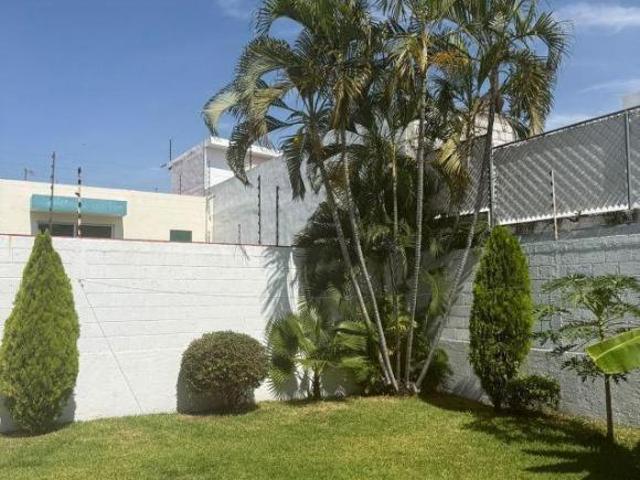 Casa en Fraccionamiento en Burgos Temixco MAZ 2800 Fr