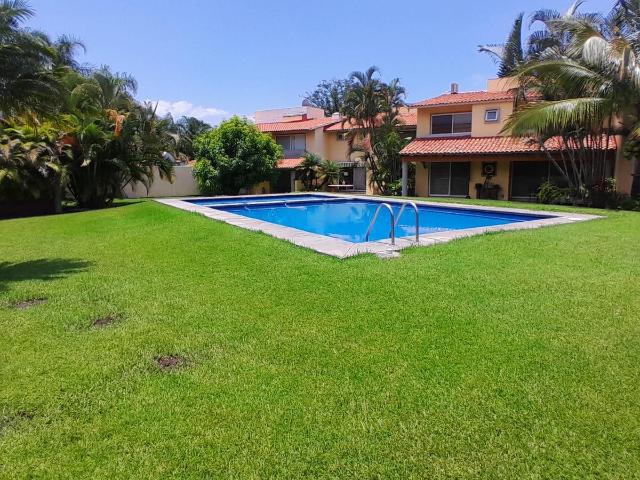 Casa en Fraccionamiento en Jos? G Parres, Jiutepec, Morelos