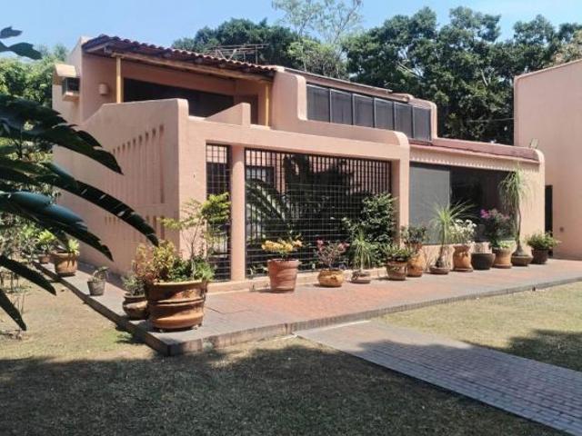 Casa en Fraccionamiento en Lomas de Vista Hermosa Cuernavaca MAZ 2625 Fr