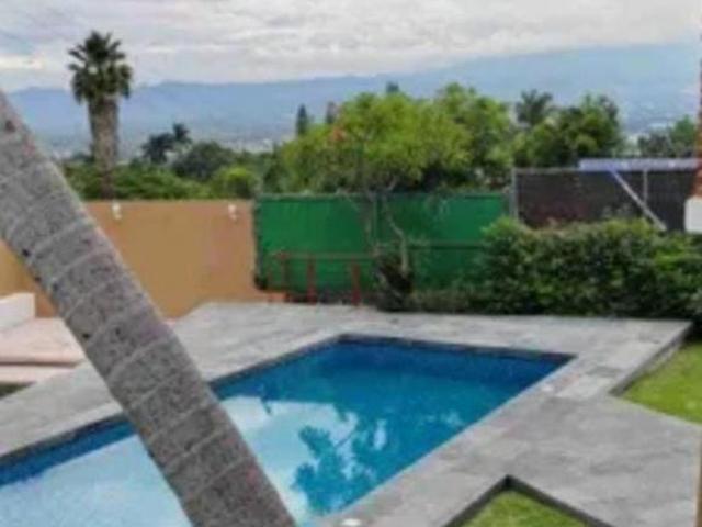 Casa en Fraccionamiento en Lomas de Cuernavaca Temixco MAZ 2624 Fr
