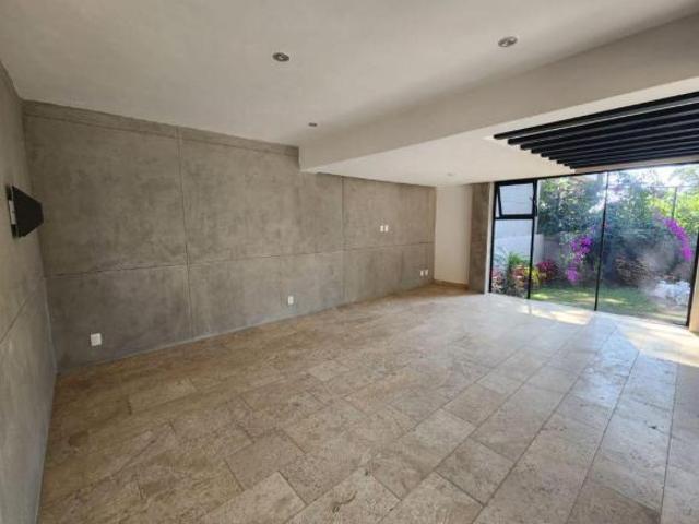 Casa en Fraccionamiento en Lomas de La Selva Cuernavaca MAZ 2587 Fr