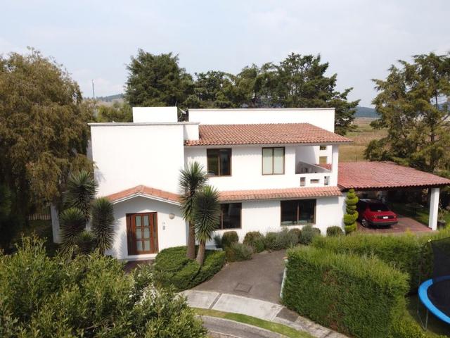 Casa en fraccionamiento en renta Valle De Zamarrero, Avenida Altamirano, Las Culturas, Toluca De Lerdo, Estado De México, México