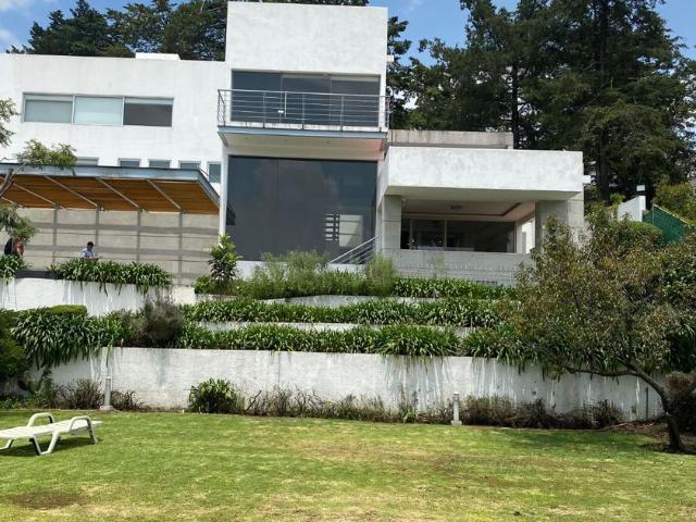 Casa en fraccionamiento en renta Valle Escondido Y Club De Golf Valle Escondido, Ciudad López Mateos, Estado De México, México