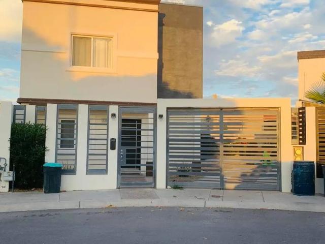 Casa en fraccionamiento en renta Vicente Guerrero, Ciudad Juárez, Chihuahua, México