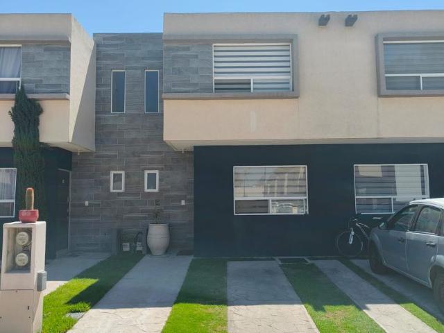 Casa en fraccionamiento en renta Villas Xaltipa 2, Conjunto Urbano Paseos Del Bosque, Estado De México, México