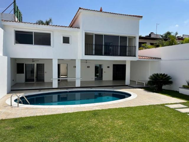 Casa en fraccionamiento en renta Vista Hermosa, Cuernavaca, Morelos, México