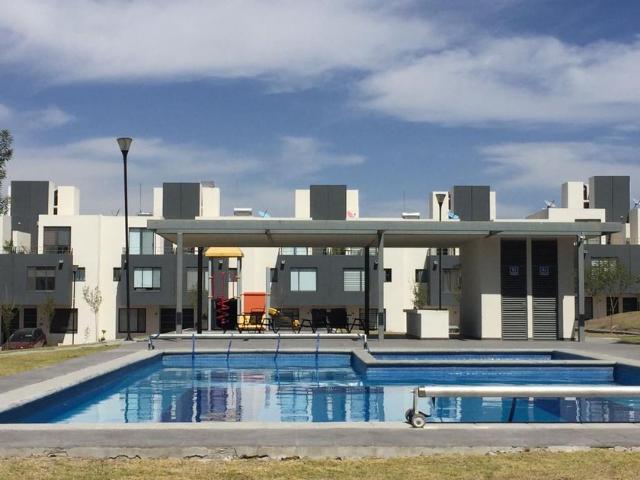 Casa en fraccionamiento en renta Adara Lifestyle Residencial, Cerrada Vía Cite, Fraccionamiento Adara, Querétaro, México