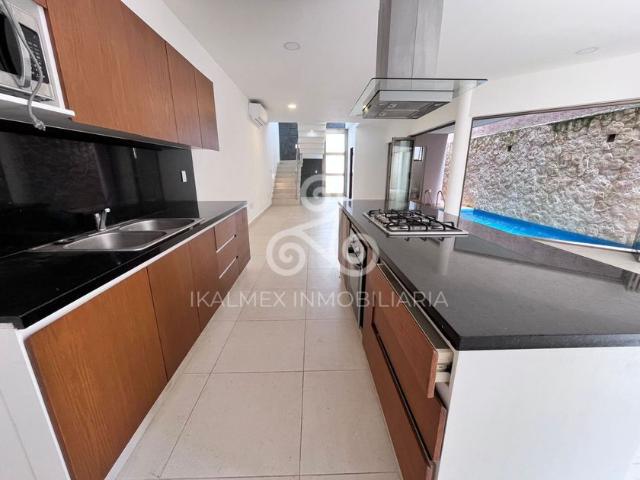 Casa en fraccionamiento en renta Aqua Residencial, Avenida Huayacán, Cancún, Quintana Roo, México