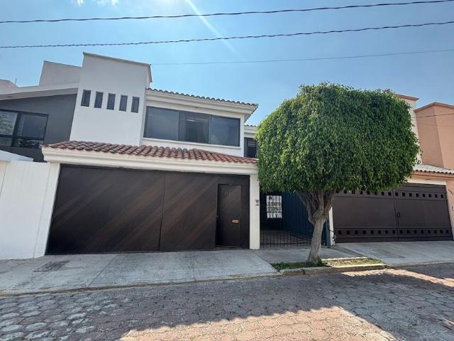 Casa en fraccionamiento en renta Arcos Del Sur, Puebla De Zaragoza, Puebla, México