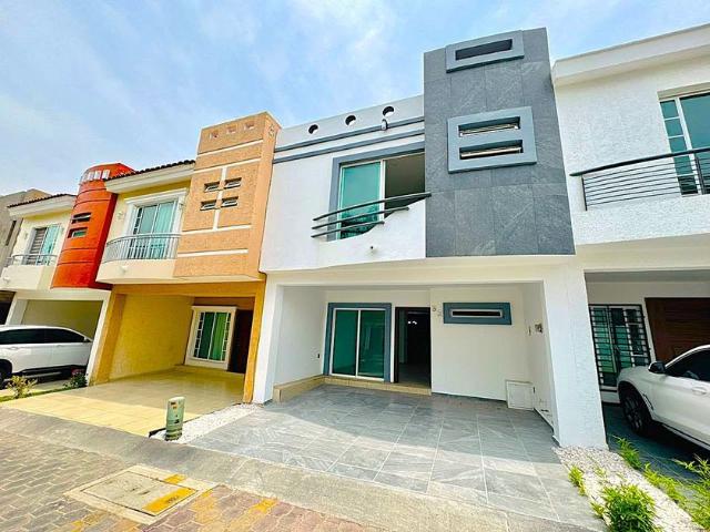 Casa en fraccionamiento en renta Av Valdepeñas 8469, Real Del Camichin, Lomas De Zapopan, Zapopan, Jalisco, México