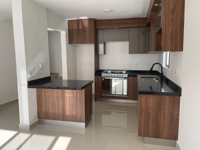 Casa en fraccionamiento en renta Avenida Almería, Fraccionamiento Privada Almería, Apodaca, Nuevo León, 66600, Mex