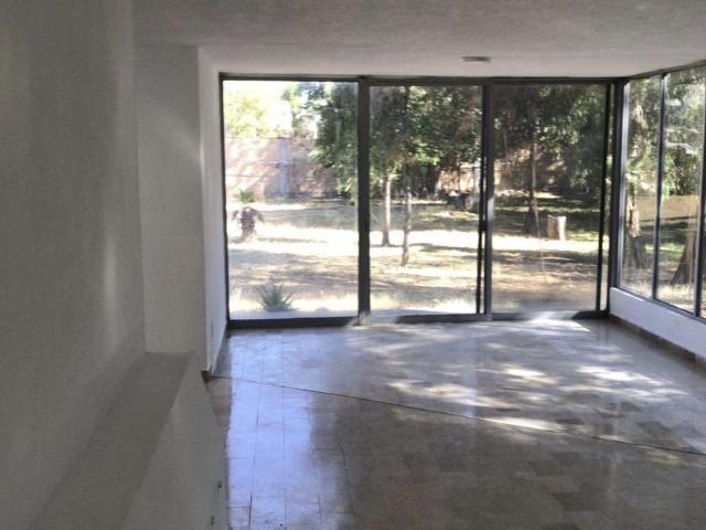 Casa en fraccionamiento en renta Avenida De Las Rosas 104, La Florida 2da Secc, San Luis Potosí, 78440, Mex