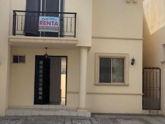 Casa en fraccionamiento en renta Avenida Puerta De Hierro, Monterrey, Nuevo León, México